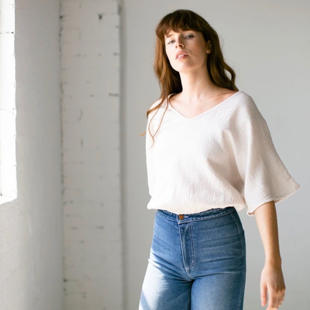 Suunday dolman top in parchment